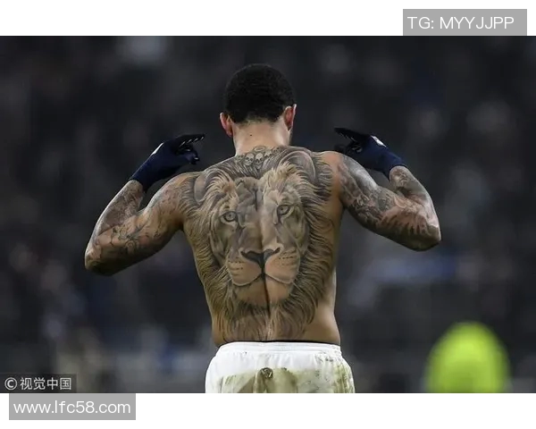 足球明星身上的狮子纹身背后的故事与意义揭秘